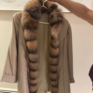 COPY - Linda Richards coat fur trim. Size 12-14 $250